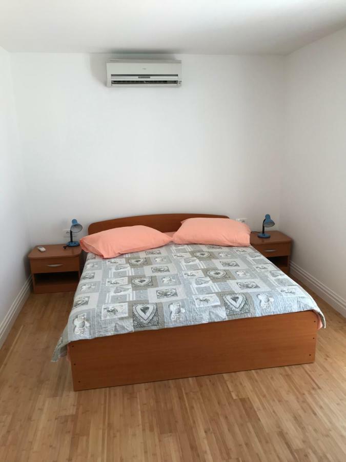 Apartment Mila Срима Екстериор снимка
