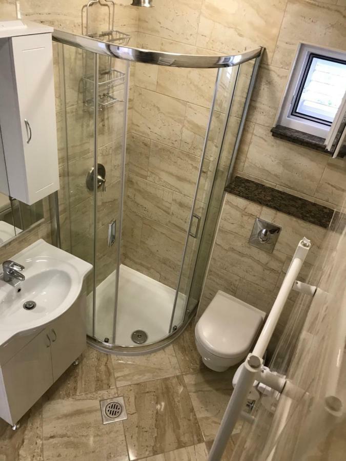 Apartment Mila Срима Екстериор снимка